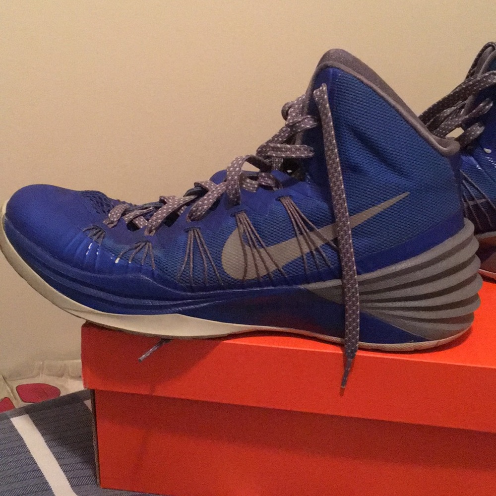 Nike Hyperdunk 2013 (Size 10)